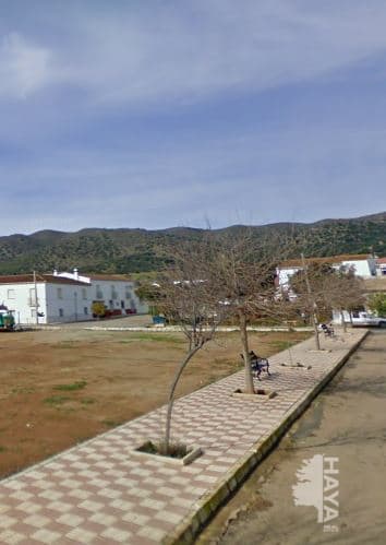 Venta de casas y pisos en Sierra de Yeguas Málaga