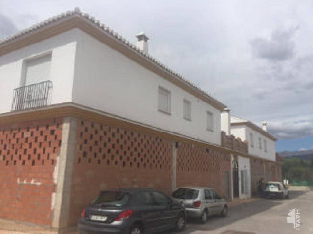 Venta de casas y pisos en Alcaucín Málaga