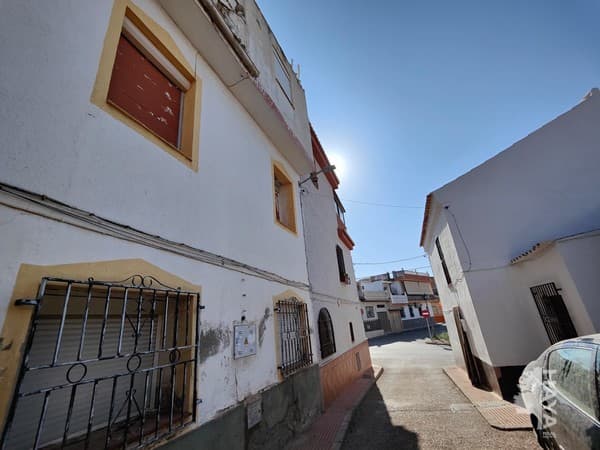 Venta de casas y pisos en Peligros Granada