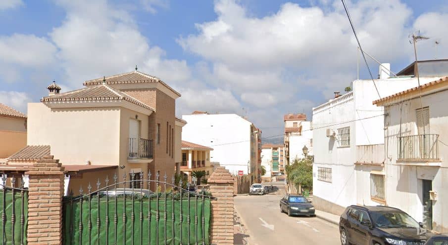 Venta de casas y pisos en Velez-Malaga Málaga