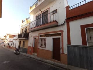 Viviendas y pisos de segunda mano en venta en el municipio de La Puebla del  Río | Haya
