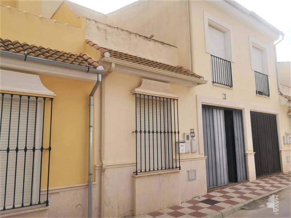 Venta de casas y pisos en Fuente De Piedra Málaga